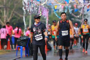 BIB: 3846841, 45509
                            <button type="button" onclick="openModal(9895205)" class="btn btn-primary btn-sm float-right btn-popup" data-toggle="modal" data-target=".modal-high-quality">
                        <i class="fas fa-shopping-cart"></i> Add to Cart
                    </button>
                                            <button type="button" onclick="isThisMe(9895205, true)" class="btn btn-success btn-sm float-right btn-popup btn-isme hidden" data-toggle="tooltip" data-placement="bottom" title="นี่คือรูปของคุณใช่ไหม คลิกที่นี่เพื่อเอาเข้าอัลบั้ม">
                        <i class="fas fa-plus"></i> Add to album
                    </button>
                    <button type="button" onclick="isThisMe(9895205, false)" class="btn btn-warning btn-sm float-right btn-popup btn-isnotme hidden">
                        <i class="fas fa-ban"></i> Remove from album
                    </button>